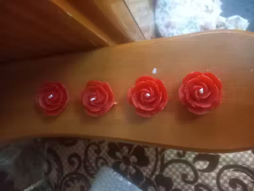 🕯️ 100% Pure Soy Wax Rose Scented Candles | Red Floating Rose & Pillar Candle